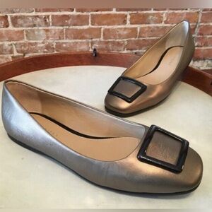Judith Ripka Sally Ballet Flats Size 8 Bronze
